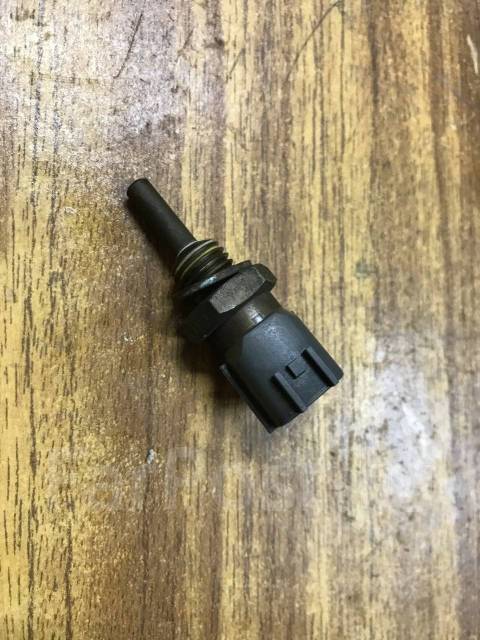 датчик температуры воздуха хонда вфр 800. выносной датчик охлаждающей жидкости honda cbr 600. датчик температуры hr v. 37750-ph2-014. датчик температуры hr v.