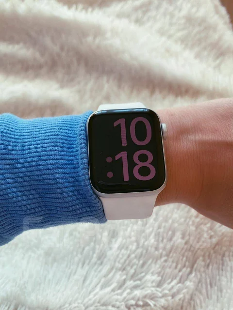 Apple Watch Series 6. GPS ����