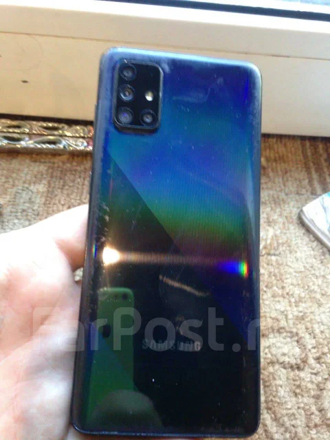Samsung Galaxy A71. �/�, ������, NFC ����