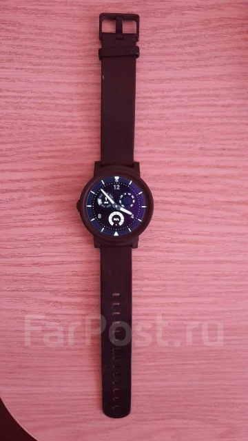 TicWatch E. GPS, IP67 ����