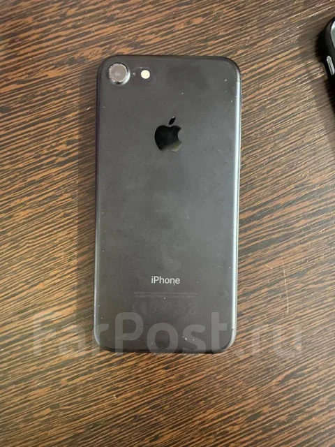 Apple iPhone 7. �/�, �������, 4G LTE ����