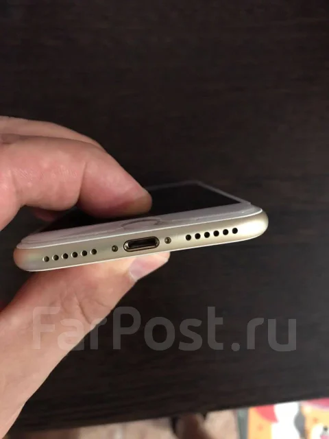 Apple iPhone 7. �/�, �������, 4G LTE ����