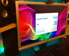BenQ. 24" ����