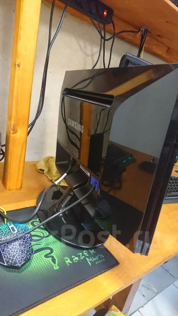 Samsung. 20" ����