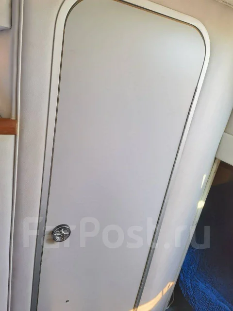 Searay. 1993 ���, ����� 9��., ��������� ������������, 460��.�., ������ ����
