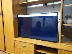 LG 42LM660T. LED ����