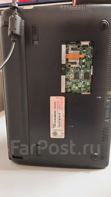 Asus Eee PC 1015. 10.1", 1����, ��� 2048 ��, ���� 1���, WiFi: 1, ����������� �� 1��. ����