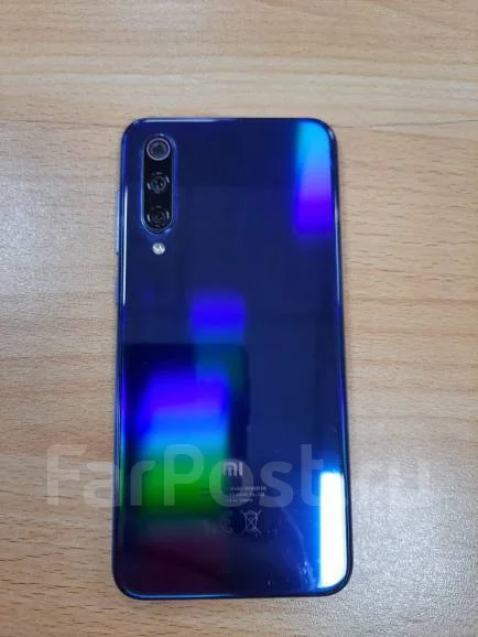 Xiaomi Mi9 SE. �/�, �����, 4G LTE ����