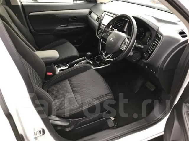 Mitsubishi Outlander. �������, 4wd, 2.0 (146��.�.), ������, 38 000����. ��, �/�. ��� ����� �� ������������ ����