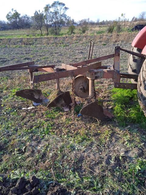 Планка прицепная на плуг т25. Плуг 3 корпусной на мтз 80. 25 плуг производства одесса. Плуг для трактора т-40 кемерово. Плуг пн 2-25.