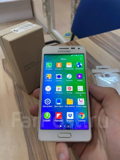 Samsung Galaxy Alpha. �/�, 4G LTE ����