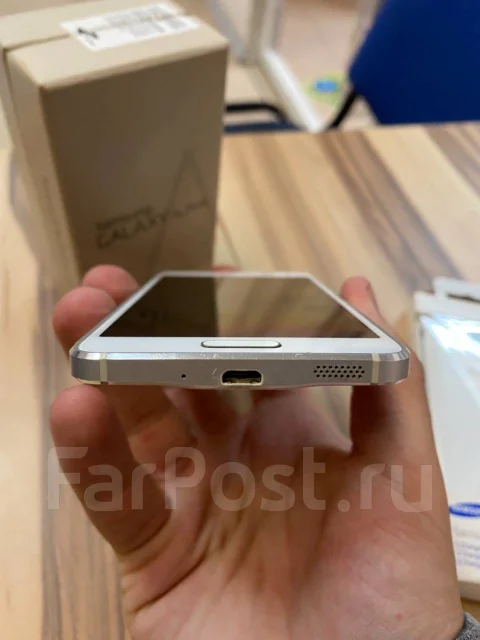 Samsung Galaxy Alpha. �/�, 4G LTE ����