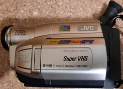 JVC GR-X5. 20 � ����� ��, � ���������� ����
