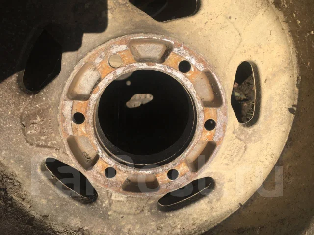 Centerline Wheels. 9.75x16.5", 6x139.7, ET-15 ����