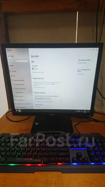 Acer. 19" ����