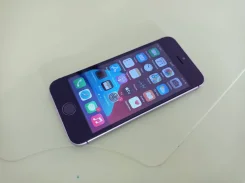 Apple iPhone SE. �/�, 3G, 4G LTE, Dual-SIM, NFC ����
