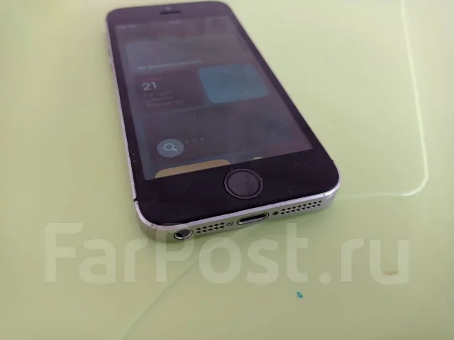 Apple iPhone SE. �/�, 3G, 4G LTE, Dual-SIM, NFC ����