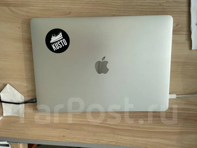 Apple MacBook Pro 13 2017 Mid. 13", ��� 8 ��, ���� 256���, WiFi: 1, Bluetooth: 1 ����