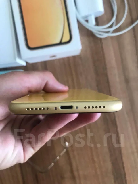 Apple iPhone Xr. �/�, ������, 5G ����