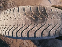 Goodyear UltraGrip 500. ������, �/�, ����� 50 % ����