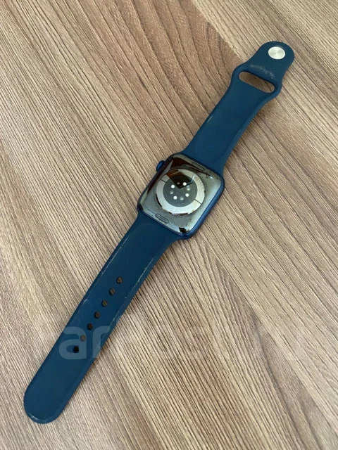 Apple Watch Series 7. NFC ����