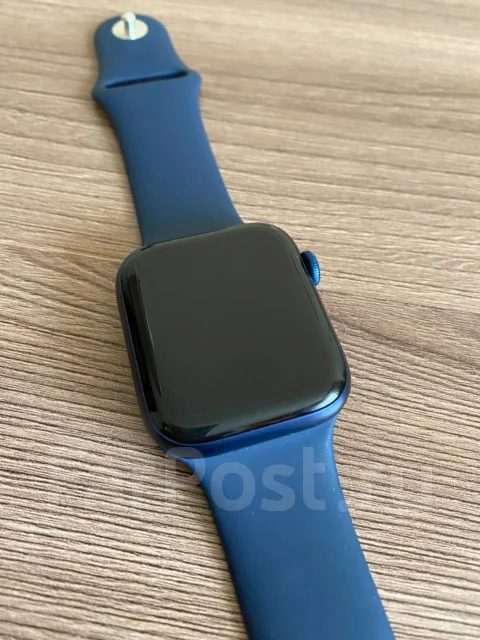 Apple Watch Series 7. NFC ����