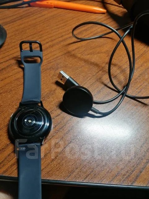 Samsung Galaxy Watch Active2. NFC ����