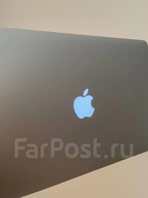 Apple MacBook Air 13 2015 Early. 13.3", ��� 8 ��, ���� 128���, WiFi: 1, Bluetooth: 1, ����������� �� 8��. ����