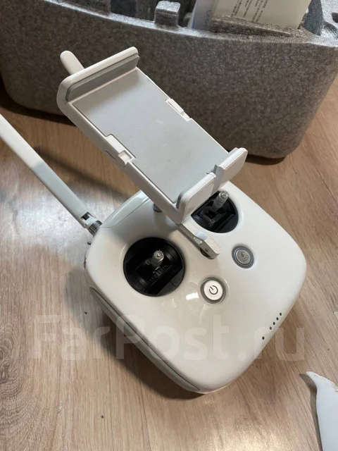 DJI Phantom 4 Pro v2.0. � ������� ����
