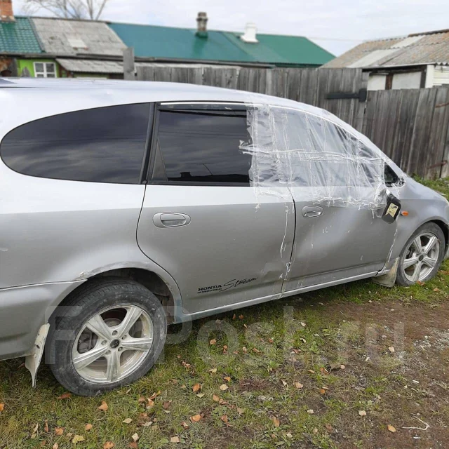 Honda Stream. �������, ��������, 2.0 (153��.�.), ������, 170����. �� ����