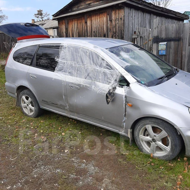 Honda Stream. �������, ��������, 2.0 (153��.�.), ������, 170����. �� ����
