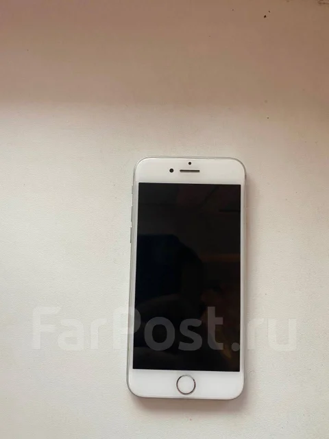 Apple iPhone 7. �/�, �����, 3G, 4G LTE, NFC ����
