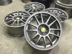 OZ Racing Superleggera. 8.0x17", 5x100, ET35 ����