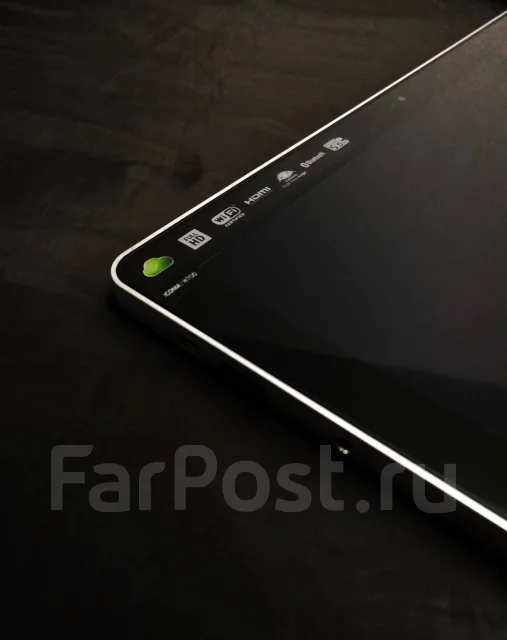Acer Iconia Tab W700 ����