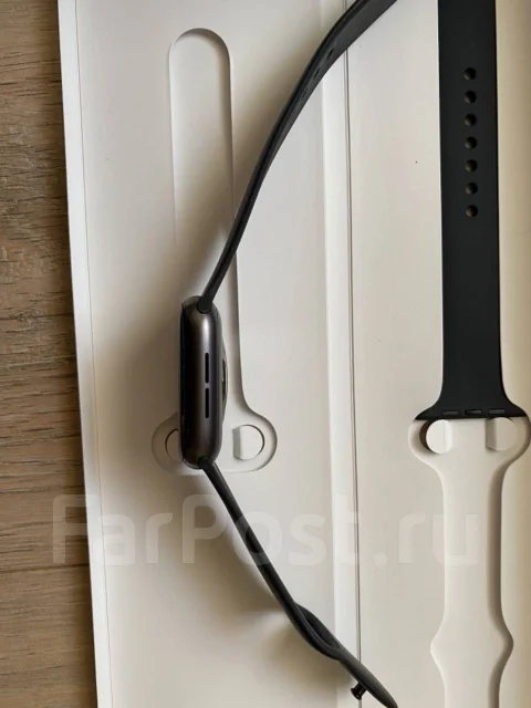 Apple Watch Series 5. GPS ����