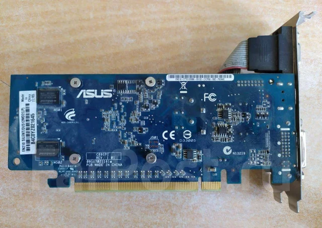 GeForce 210 ����