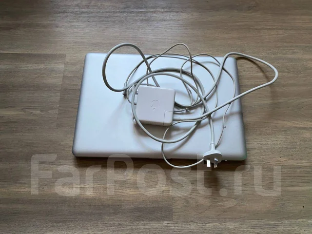 Apple MacBook Pro 15 2012 Mid. 15", 2,3����, ��� 4 ��, ���� 500���, WiFi: 1, Bluetooth: 1 ����