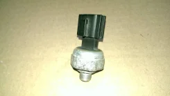 ������ ������������ Infiniti M45 ����������� 92136-6J000 ����