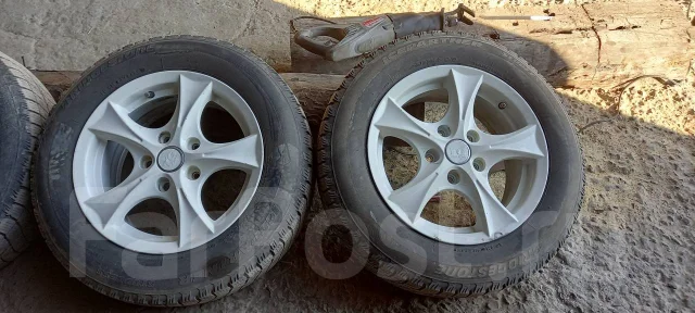 TGRACING. 7.0x15", 5x114.3, ET40 ����