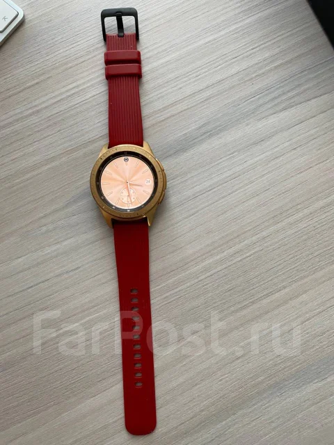 Samsung Galaxy Watch. GPS, NFC, IP68 ����