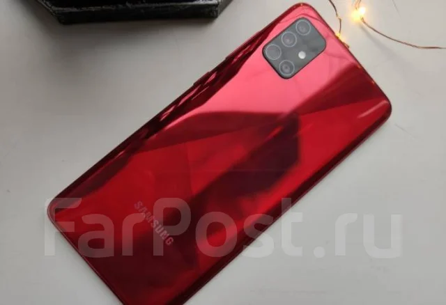 Samsung Galaxy A51. �/�, �������, 4G LTE, Dual-SIM, NFC ����