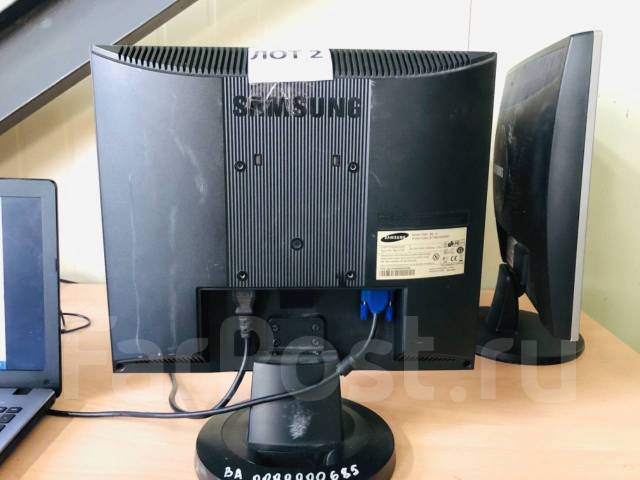 Samsung. 17" ����
