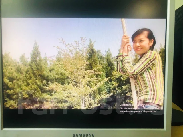 Samsung. 17" ����