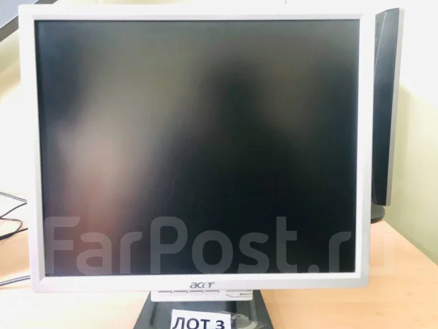 Acer. 17" ����