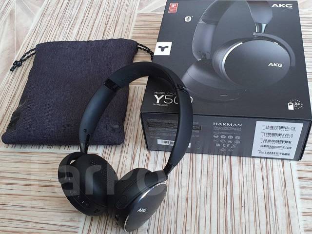 AKG Y500 3 000