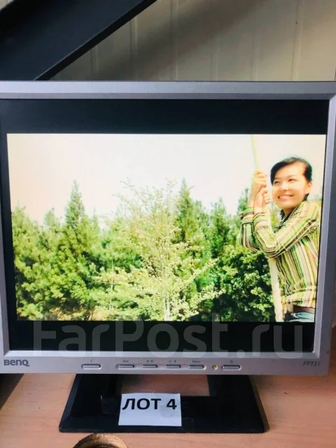 BenQ. 17" ����