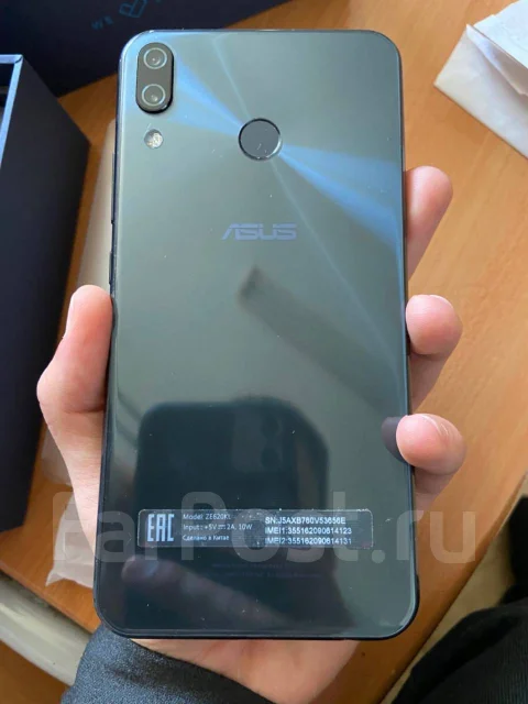 Asus ZenFone 5Z. �/�, ������, 4G LTE, Dual-SIM, NFC ����