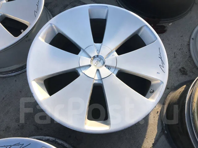 Garson. 8.5/8.5x20", 5x112, 5x114.3, ET45/32. ��� ����� �� ������������ ����
