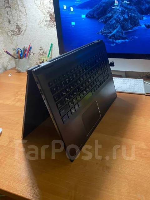 Toshiba Satellite. 15.6", 2,5����, ��� 12 ��, ���� 1 024���, WiFi: 1, Bluetooth: 1, ����������� �� 5��. ����