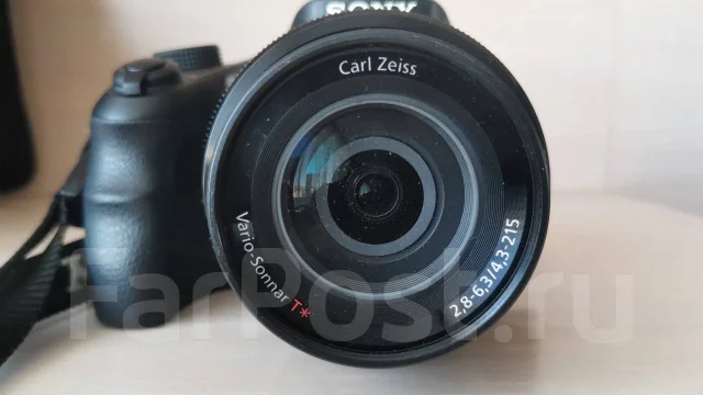 Sony Cyber-shot DSC-HX300 ����